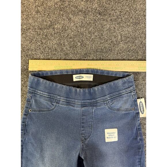 Old Navy Super Skinny Jeans Mid Rise, Slimming Effect, Waistband, Size 4 NWT - Picture 6 of 11